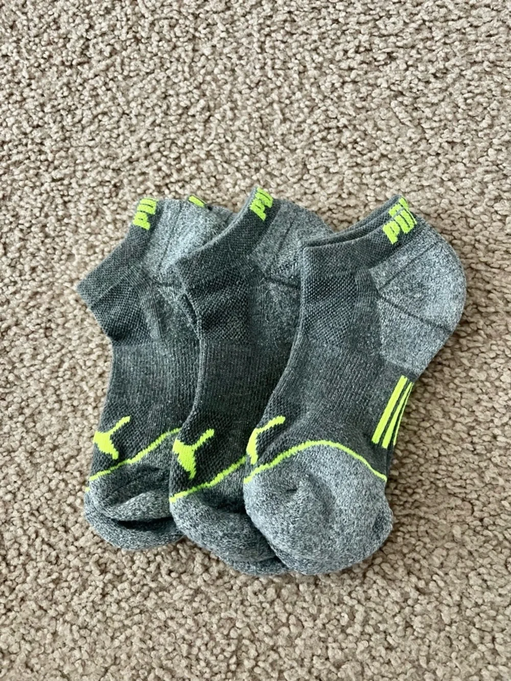 Puma unisex pairs